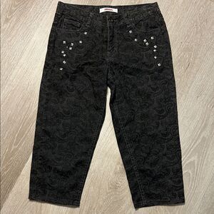 Vintage BONGO Lace Patterned Capri with Stud and Rhinestone Embellishments